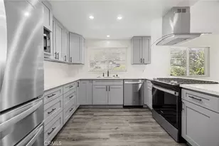 369 San Juan Way, La Canada Flintridge, CA 91011 - Photo 5
