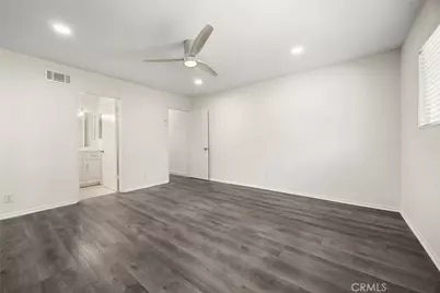 369 San Juan Way, La Canada Flintridge, CA 91011 - Photo 11