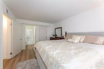 8800 Burnet #12, North Hills, CA 91343 - Photo 19