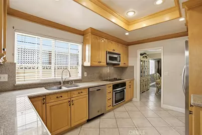 5336 W Wisteria, Santa Ana, CA 92704 - Photo 17