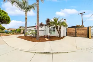 15001 Victoria, Huntington Beach, CA 92647 - Photo 3