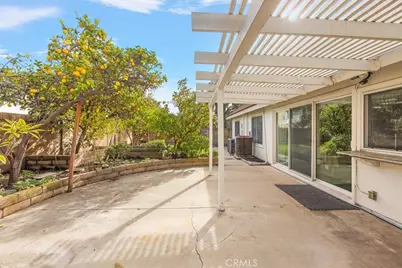 16602 Yvette, Cerritos, CA 90703 - Photo 37