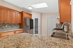 5815 E La Palma Ave, Anaheim, CA 92807 - Photo 11