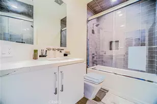 3964 Sumac Dr, Sherman Oaks, CA 91403 - Photo 29