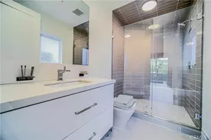 3964 Sumac Dr, Sherman Oaks, CA 91403 - Photo 31