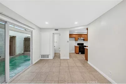 11360 166th #10, Cerritos, CA 90703 - Photo 13