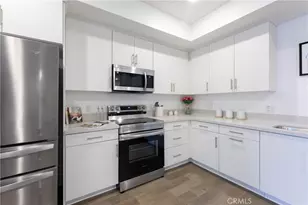 9001 Cerise Ln, Cypress, CA 90630 - Photo 9