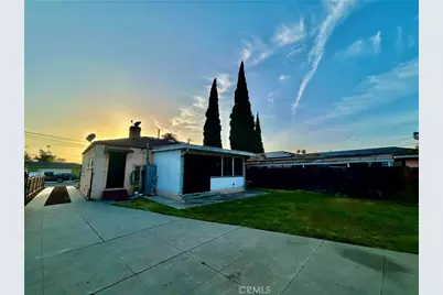 11506 Wadsworth, Los Angeles, CA 90059 - Photo 13