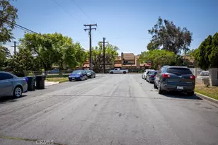 8276 Sewell, Fontana, CA 92335 - Photo 39