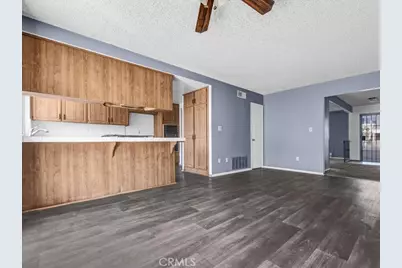 595 W 13th, San Pedro, CA 90731 - Photo 5
