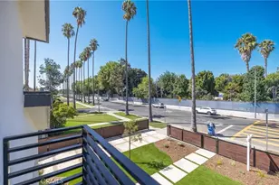 4928 8th Ave, Los Angeles, CA 90043 - Photo 23