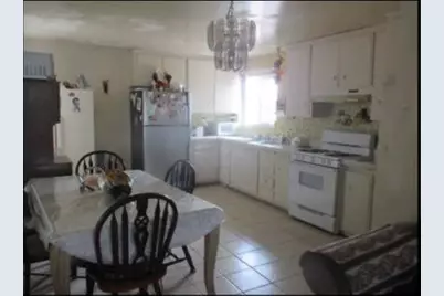 17411 Keelson, Huntington Beach, CA 92647 - Photo 5