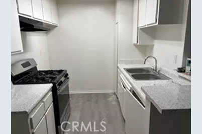 801 S Lyon #A110, Santa Ana, CA 92705 - Photo 5
