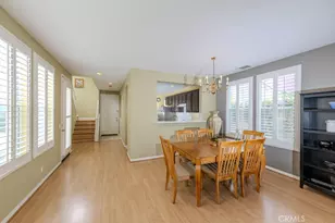 2158 W Cherrywood Ln, Anaheim, CA 92804 - Photo 9