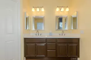 2158 W Cherrywood Circle, Anaheim, CA 92804 - Photo 17
