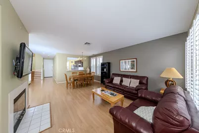 2158 W Cherrywood Circle, Anaheim, CA 92804 - Photo 9