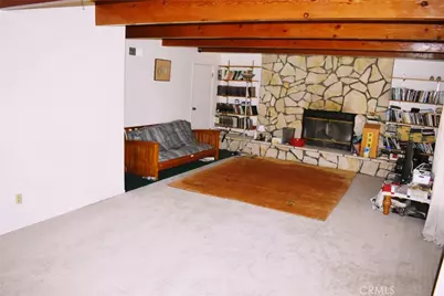 25145 Valle, Crestline, CA 92325 - Photo 5