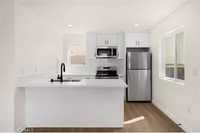 102 E Avenida San Gabriel, San Clemente, CA 92672 - Photo 9