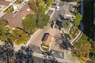 2512 E Willow St, Signal Hill, CA 90755 - Photo 29
