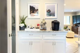 1 Windsong Ct, Newport Beach, CA 92663 - Photo 5
