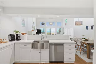2202 W Oceanfront, Newport Beach, CA 92663 - Photo 3