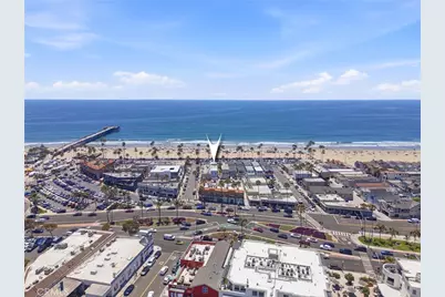 2202 W Oceanfront, Newport Beach, CA 92663 - Photo 13