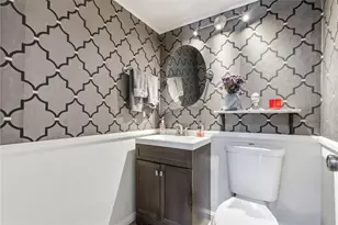905 Hyde Ct, Costa Mesa, CA 92626 - Photo 7