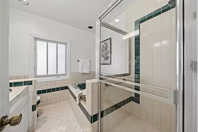 143 Claremont Avenue, Long Beach, CA 90803 - Photo 23