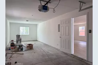 645 W 97th, Los Angeles, CA 90044 - Photo 13