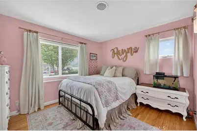 1209 S East Gates, Anaheim, CA 92804 - Photo 25