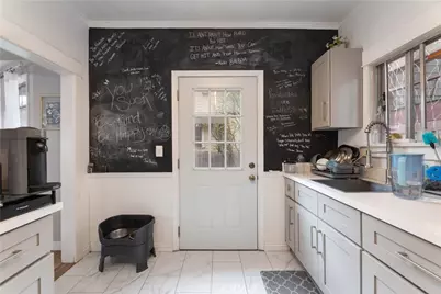 823 Maine, Long Beach, CA 90813 - Photo 11