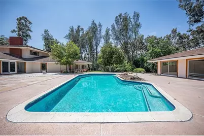 20827 E Mesarica Road, Covina, CA 91724 - Photo 15