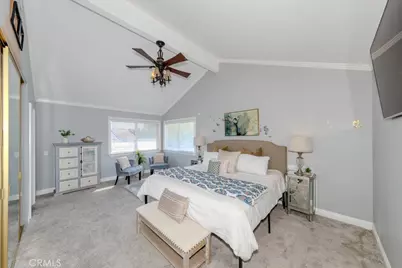 14872 Braeburn Road, Tustin, CA 92780 - Photo 19