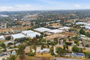403 Estrelita, Vista, CA 92084 - Photo 33