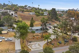 403 Estrelita, Vista, CA 92084 - Photo 37