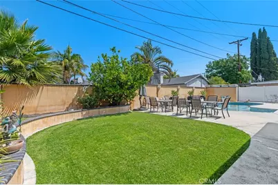 2113 W Niobe, Anaheim, CA 92804 - Photo 21