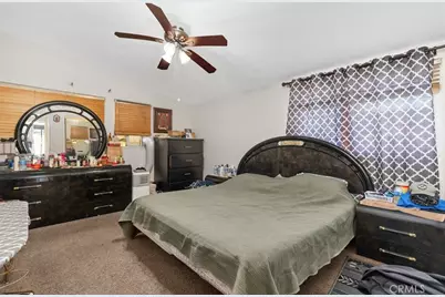 2113 W Niobe, Anaheim, CA 92804 - Photo 17