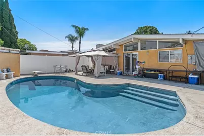 2113 W Niobe, Anaheim, CA 92804 - Photo 37