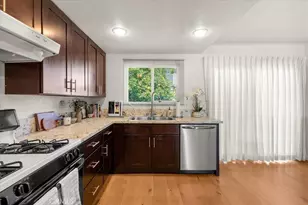 7244 Willis Ave, Van Nuys, CA 91405 - Photo 13