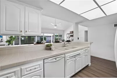 10371 Humbolt Street, Los Alamitos, CA 90720 - Photo 15