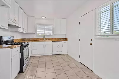 11603 Angell, Norwalk, CA 90650 - Photo 11