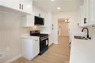 1504 W Kimberly Ave, Anaheim, CA 92802 - Photo 15