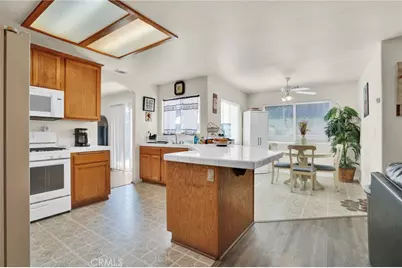 16991 Escala, Victorville, CA 92395 - Photo 15
