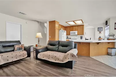 16991 Escala, Victorville, CA 92395 - Photo 11
