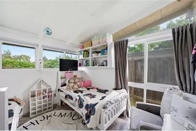 3026 Stevely Avenue, Long Beach, CA 90808 - Photo 27