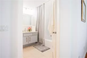 210 California Ct, Mission Viejo, CA 92692 - Photo 11