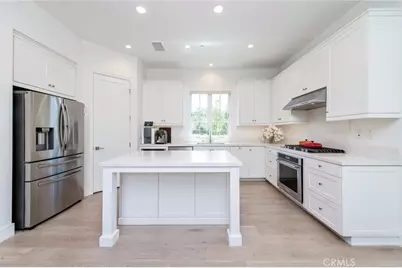 154 Winnett, Irvine, CA 92602 - Photo 11