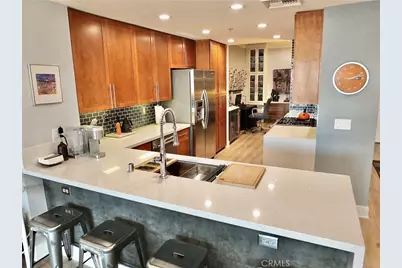 300 E 4th #215, Long Beach, CA 90802 - Photo 7