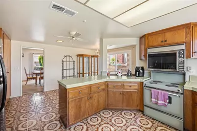 2132 Camino Rey, Fullerton, CA 92833 - Photo 33