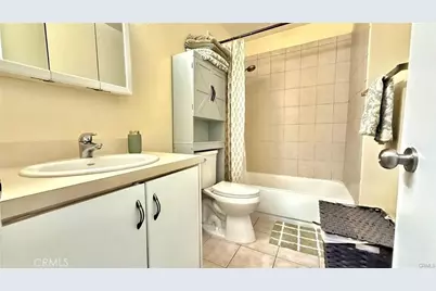 18350 Hatteras #176, Tarzana, CA 91356 - Photo 23